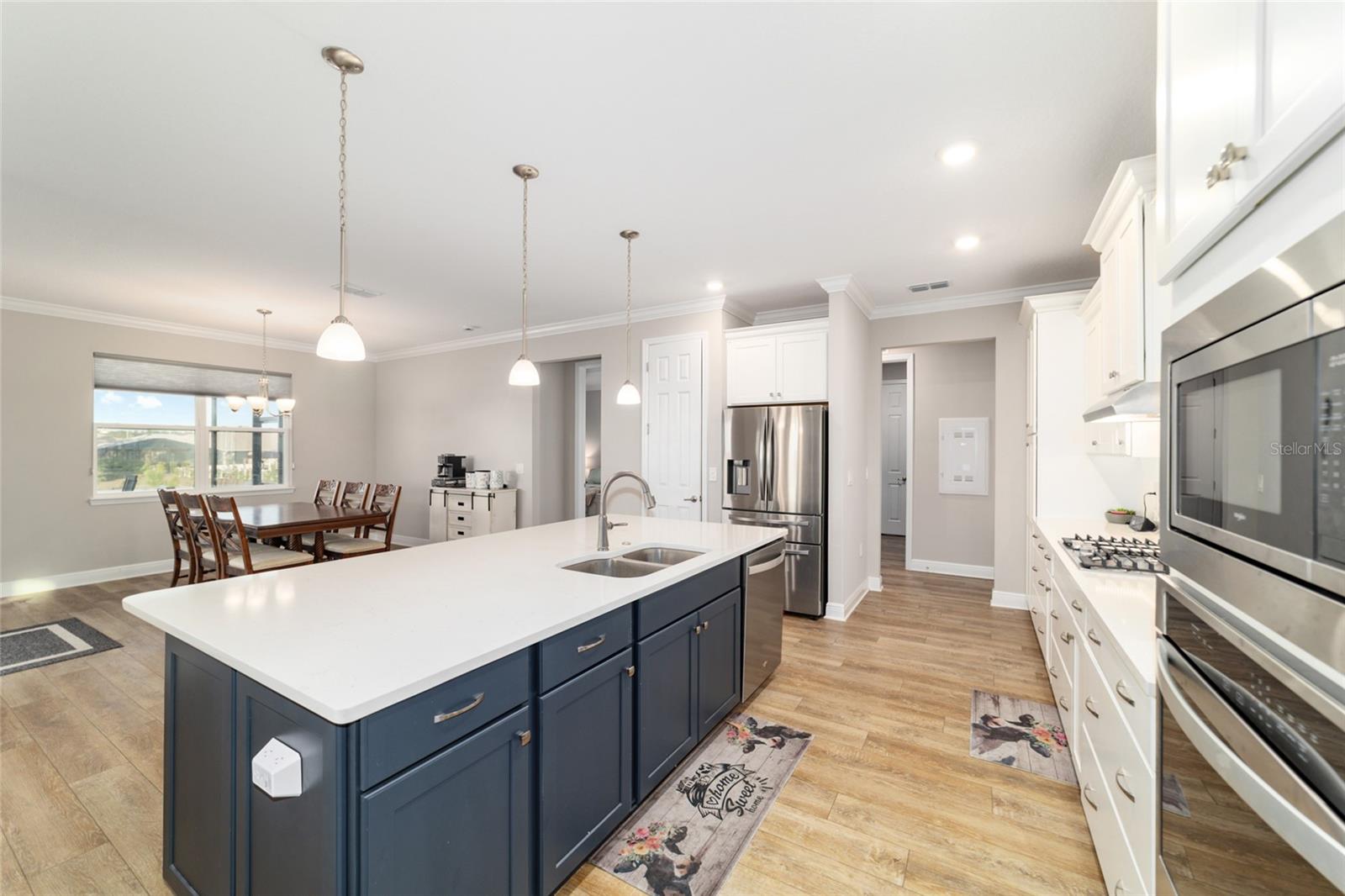 Image 21 of 73 For 10453 99th Lane