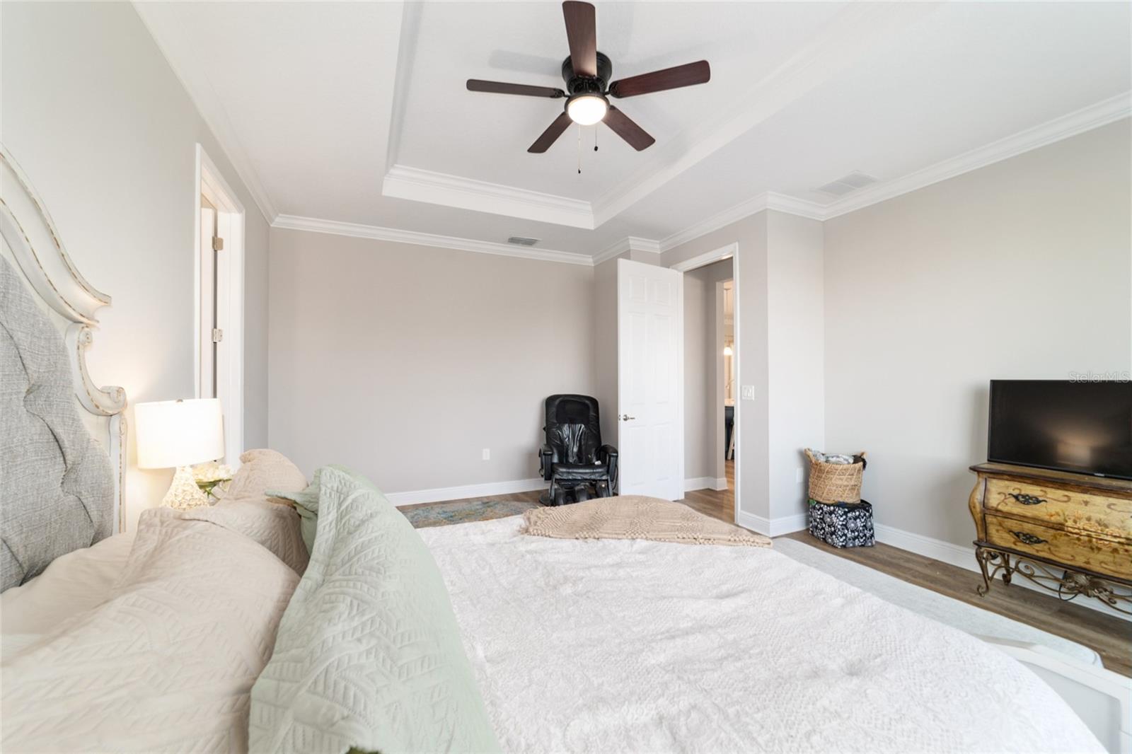 Image 34 of 73 For 10453 99th Lane