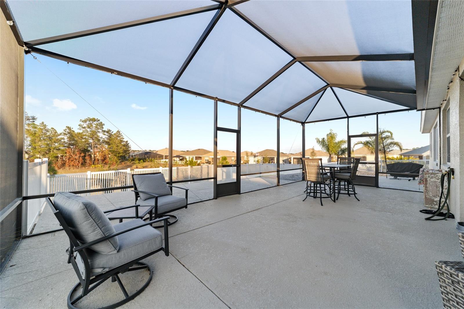 Image 55 of 73 For 10453 99th Lane