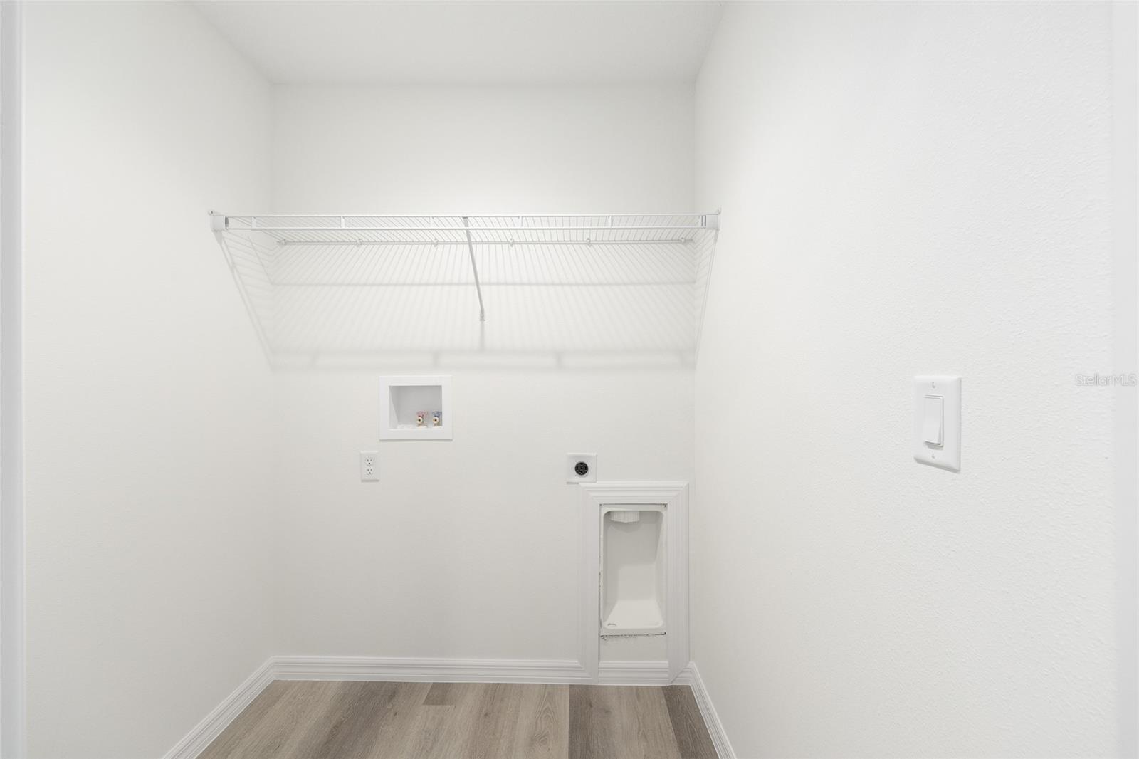 Image 28 of 38 For 714 130th Court