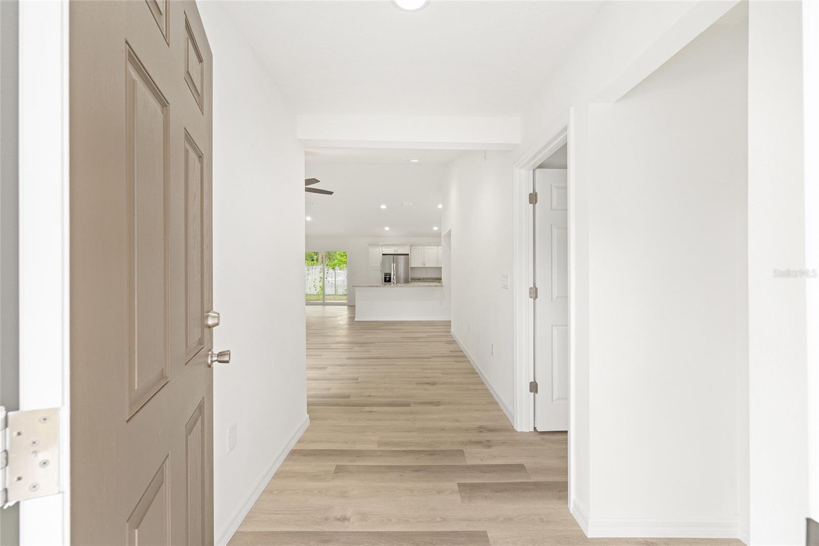 Image 7 of 38 For 714 130th Court