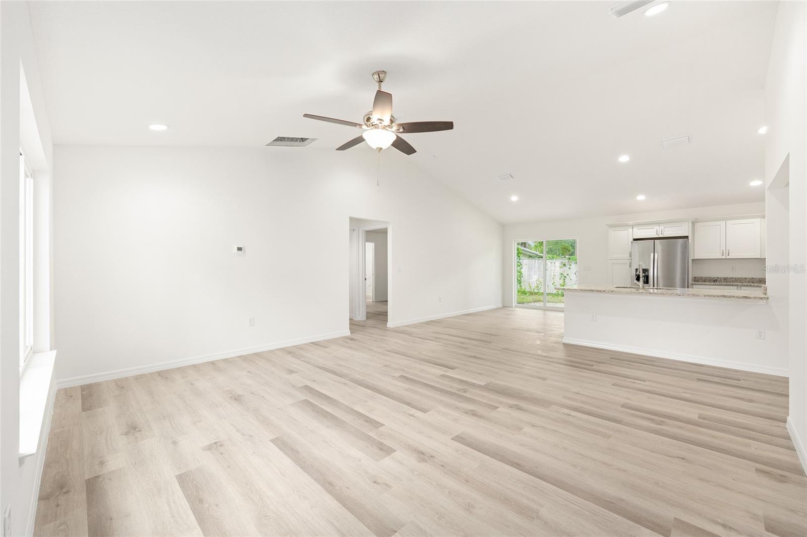 Image 9 of 38 For 714 130th Court