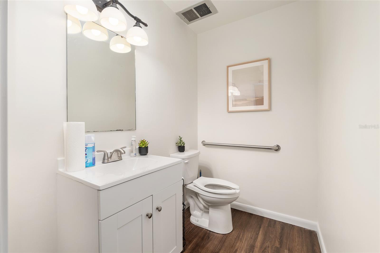 Image 12 of 41 For 2750 17th Street