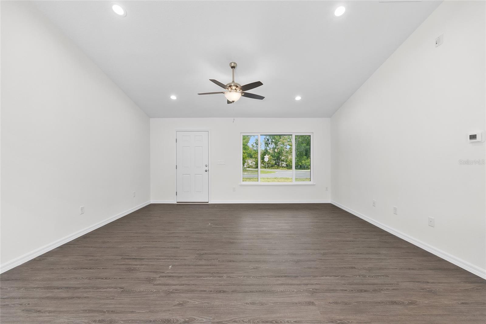 Image 11 of 35 For 654 130th Court