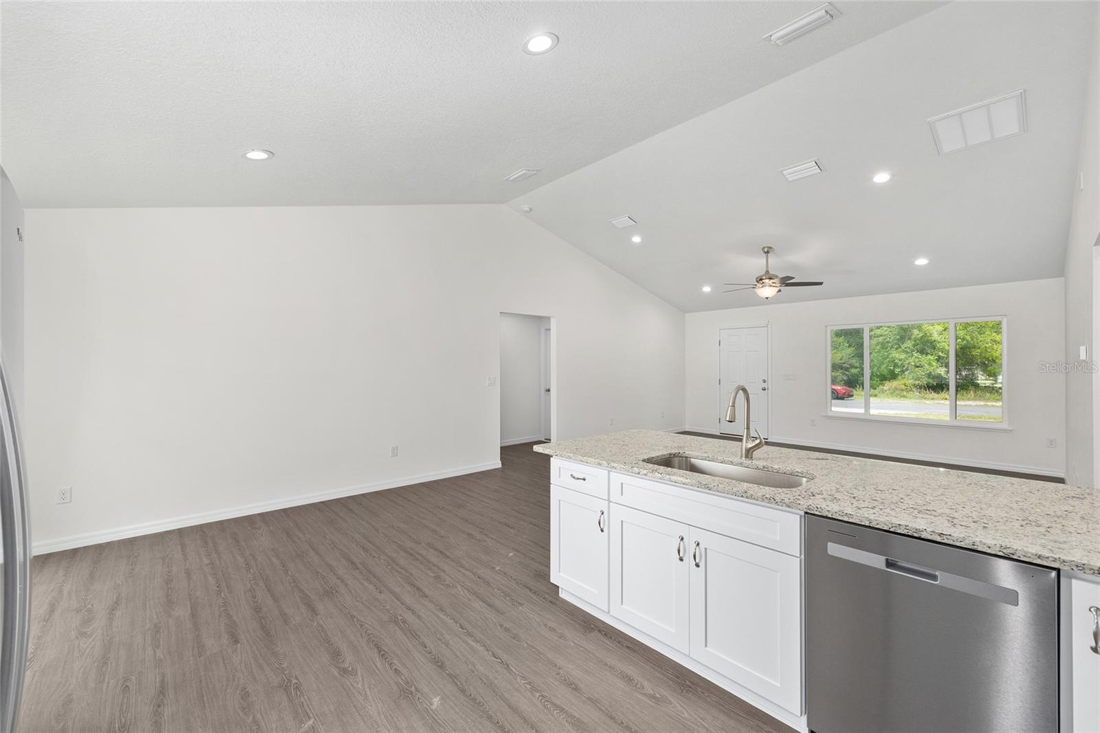 Image 19 of 35 For 654 130th Court