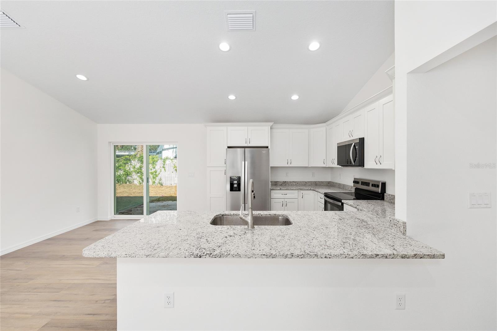 Image 18 of 36 For 636 130th Court