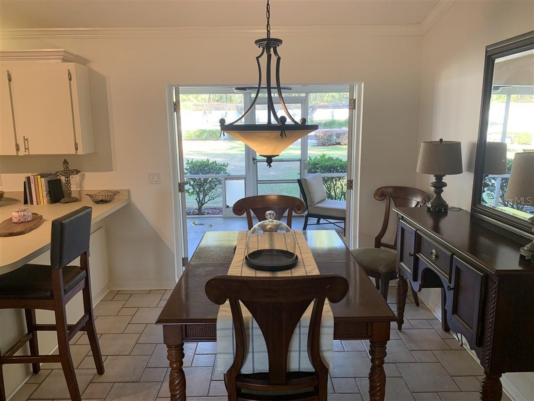 Image 14 of 36 For 939 New London Terrace