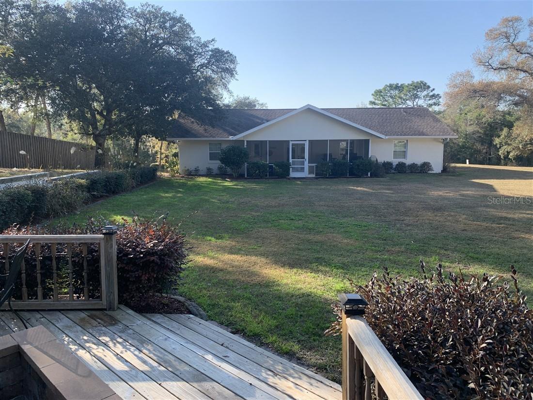 Image 27 of 36 For 939 New London Terrace