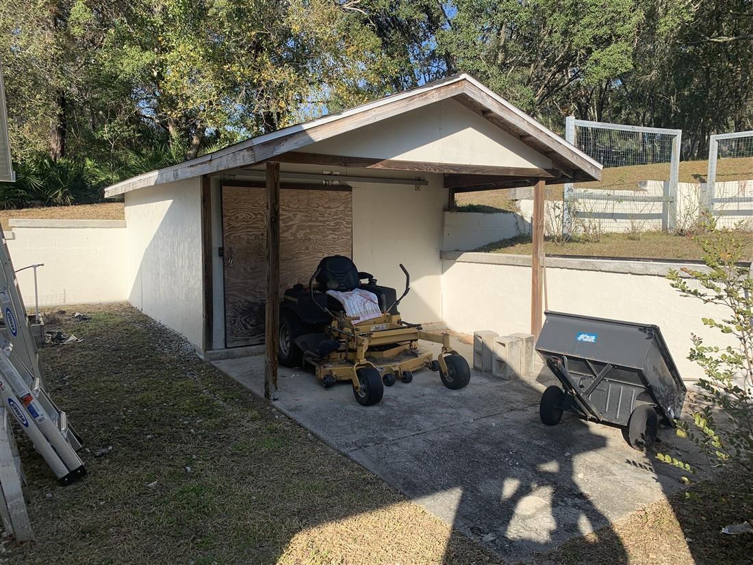 Image 29 of 36 For 939 New London Terrace