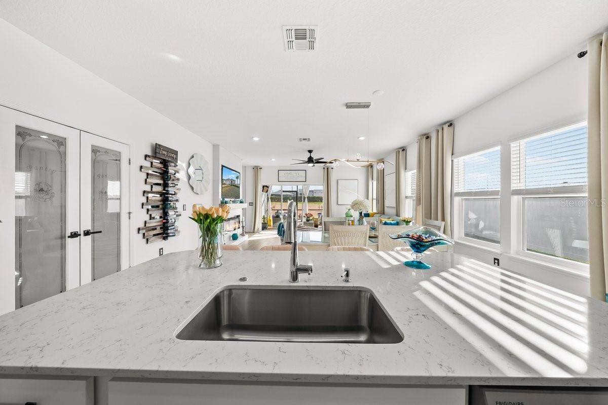 Image 11 of 77 For 4417 14th Loop