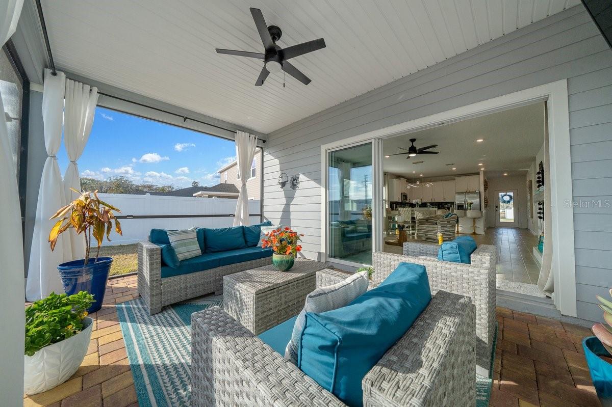 Image 24 of 77 For 4417 14th Loop