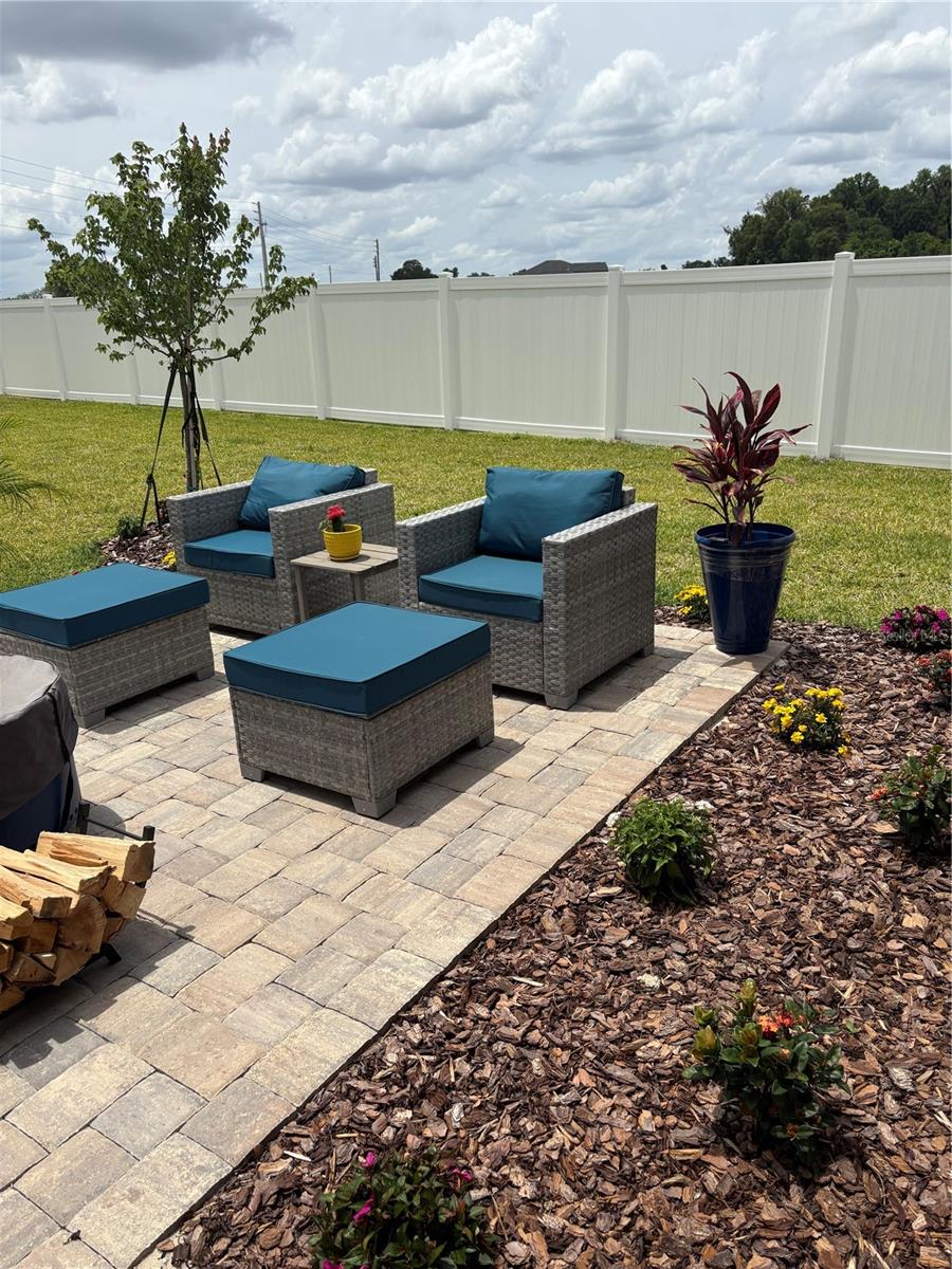 Image 65 of 77 For 4417 14th Loop