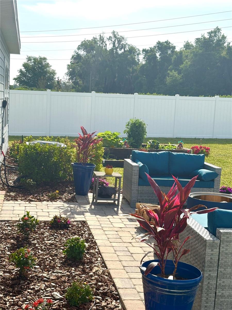 Image 71 of 77 For 4417 14th Loop