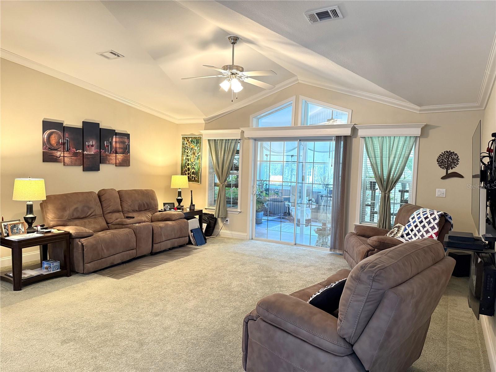 Image 11 of 43 For 8261 118th Terrace