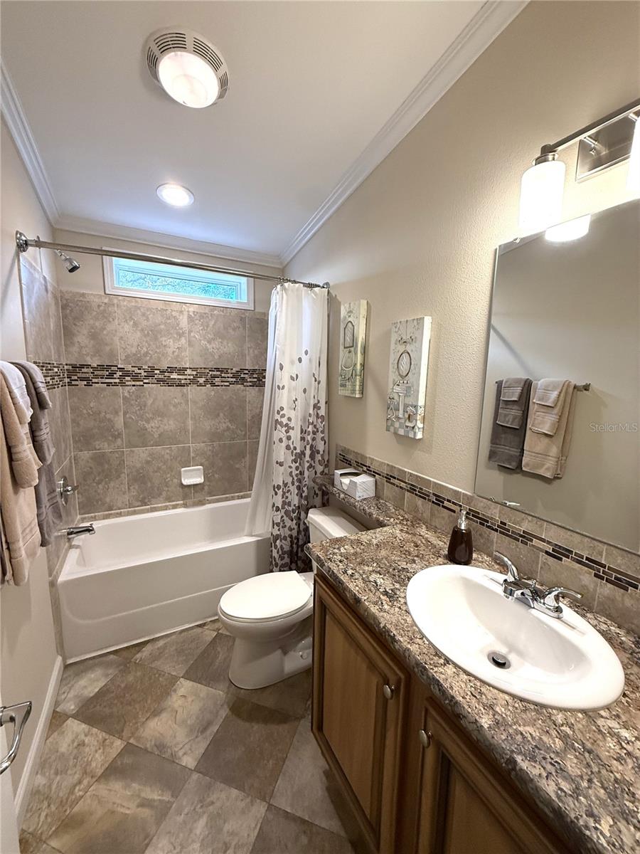 Image 23 of 43 For 8261 118th Terrace