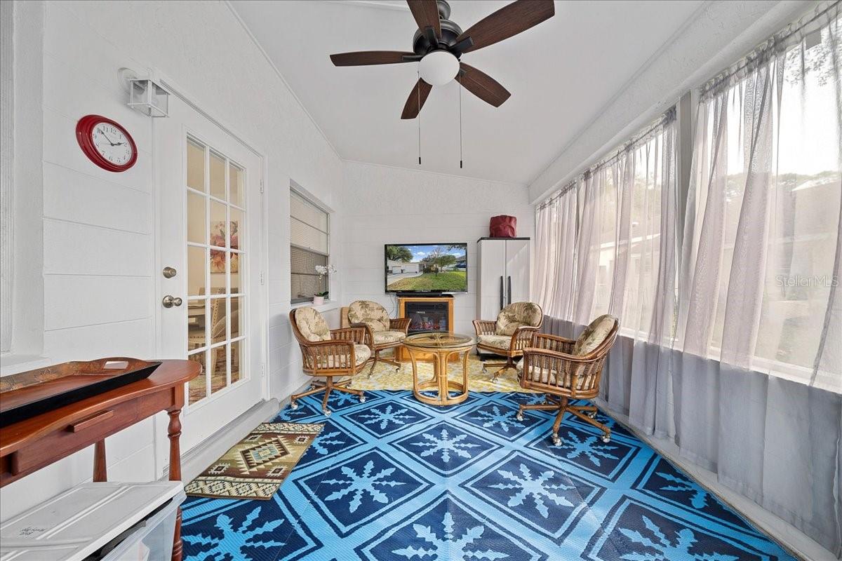 Image 12 of 18 For 9855 85th Terrace Road B