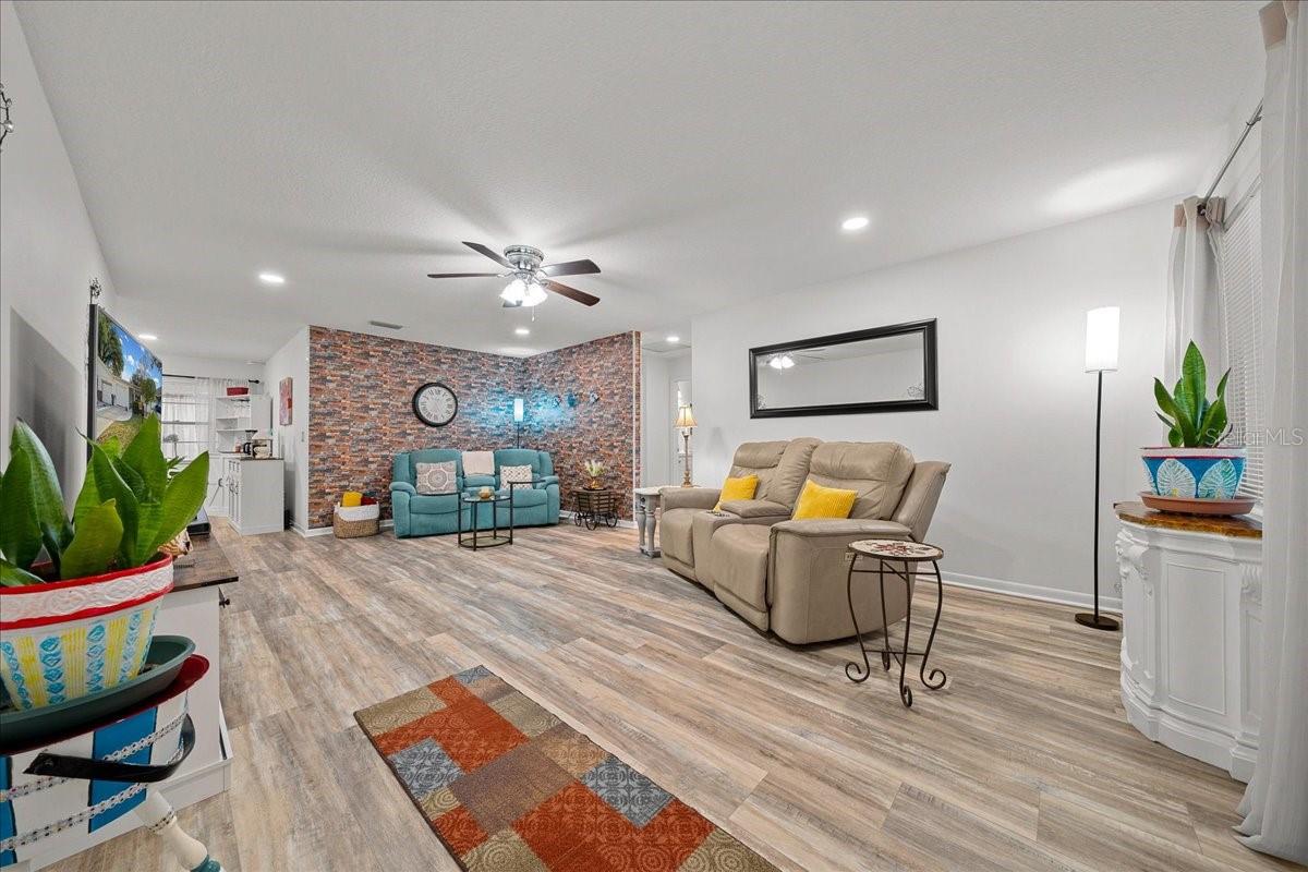 Image 3 of 18 For 9855 85th Terrace Road B