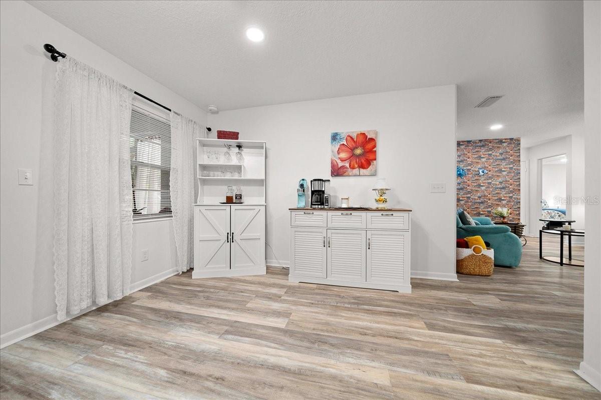 Image 7 of 18 For 9855 85th Terrace Road B