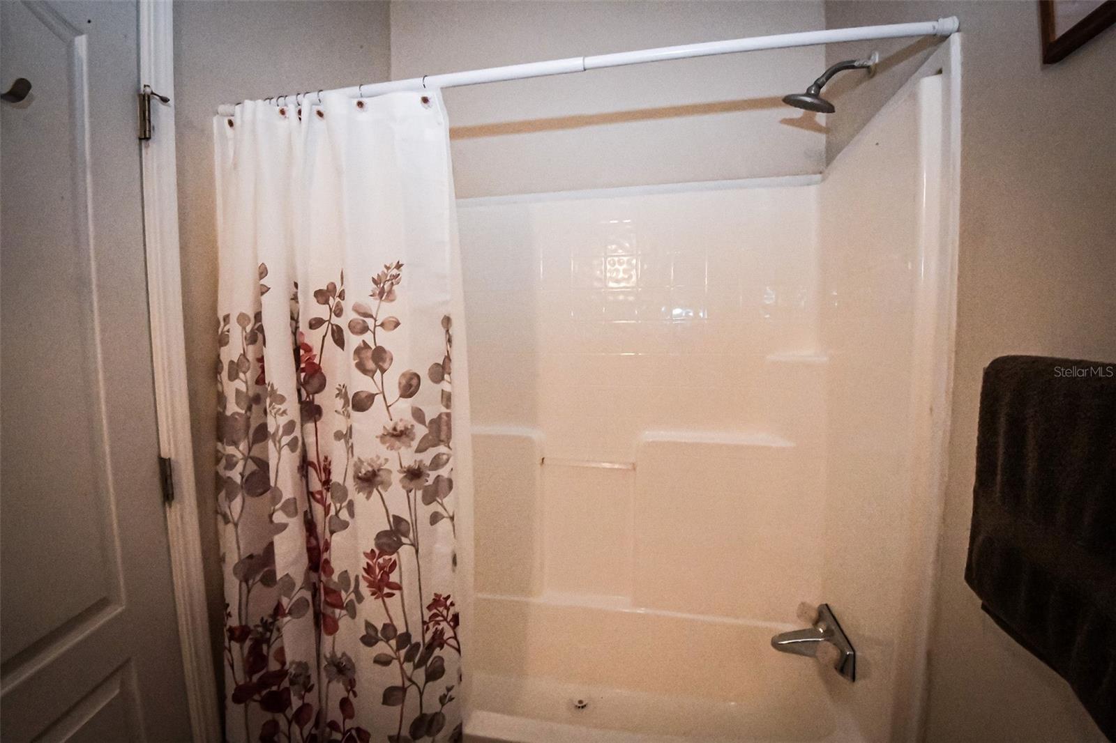 Image 19 of 24 For 201 Plumosa Drive