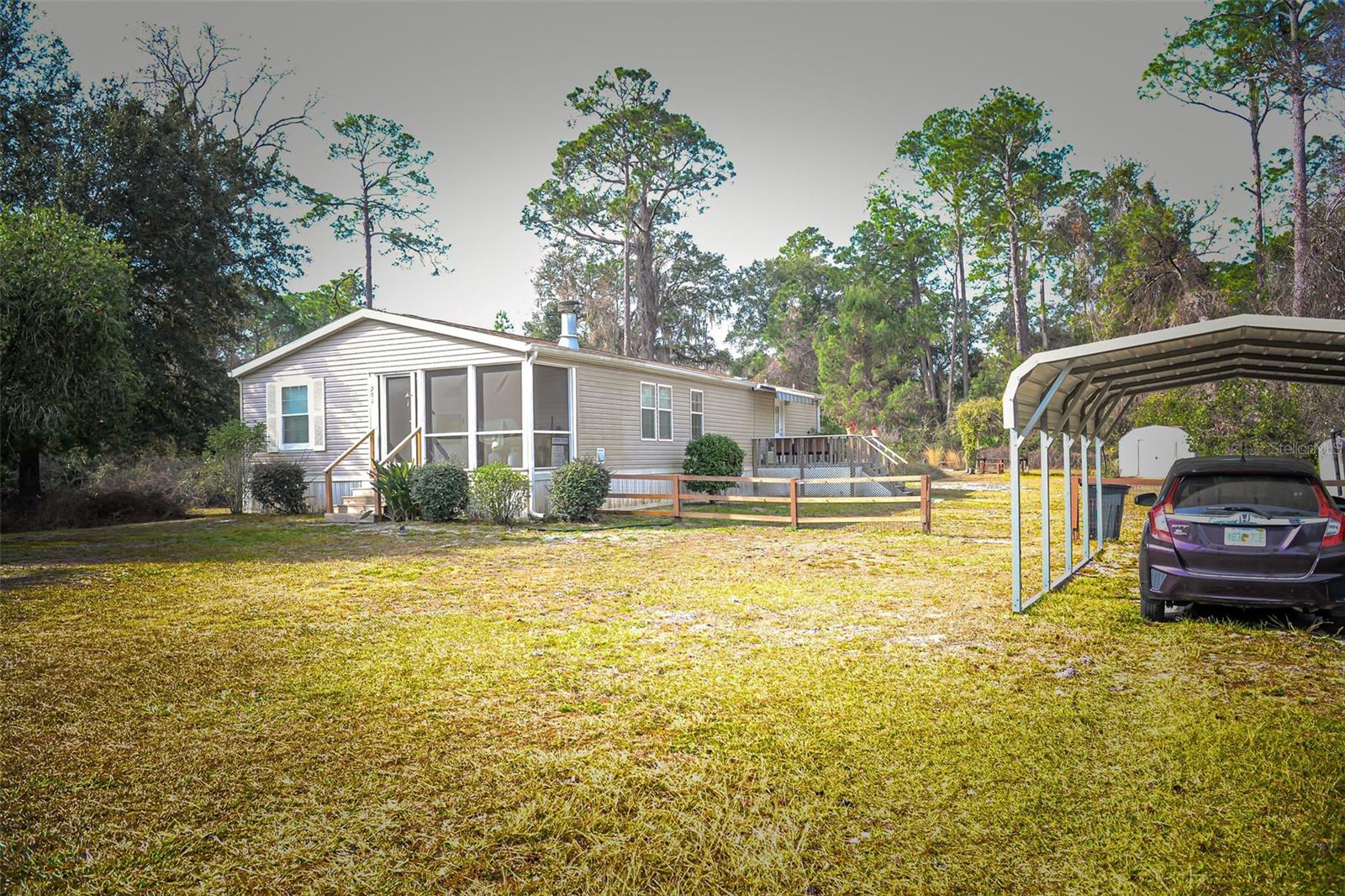 Image 20 of 24 For 201 Plumosa Drive