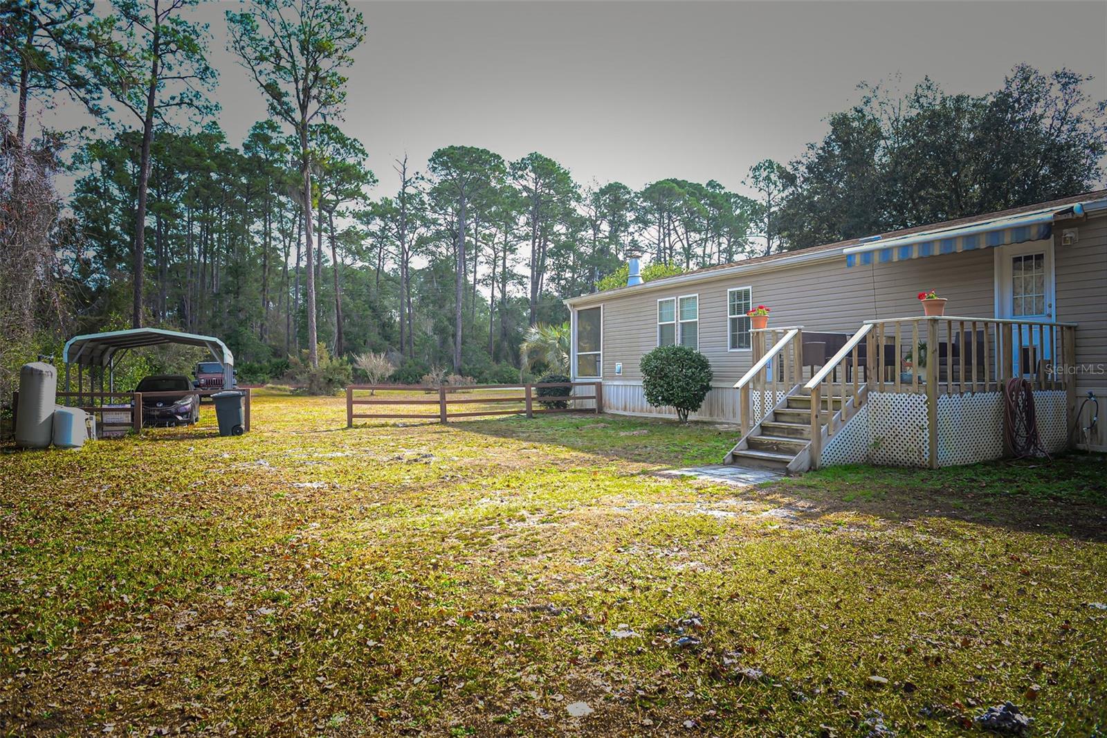 Image 23 of 24 For 201 Plumosa Drive