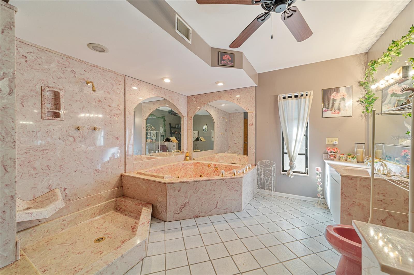 Image 22 of 43 For 12265 Highway 484