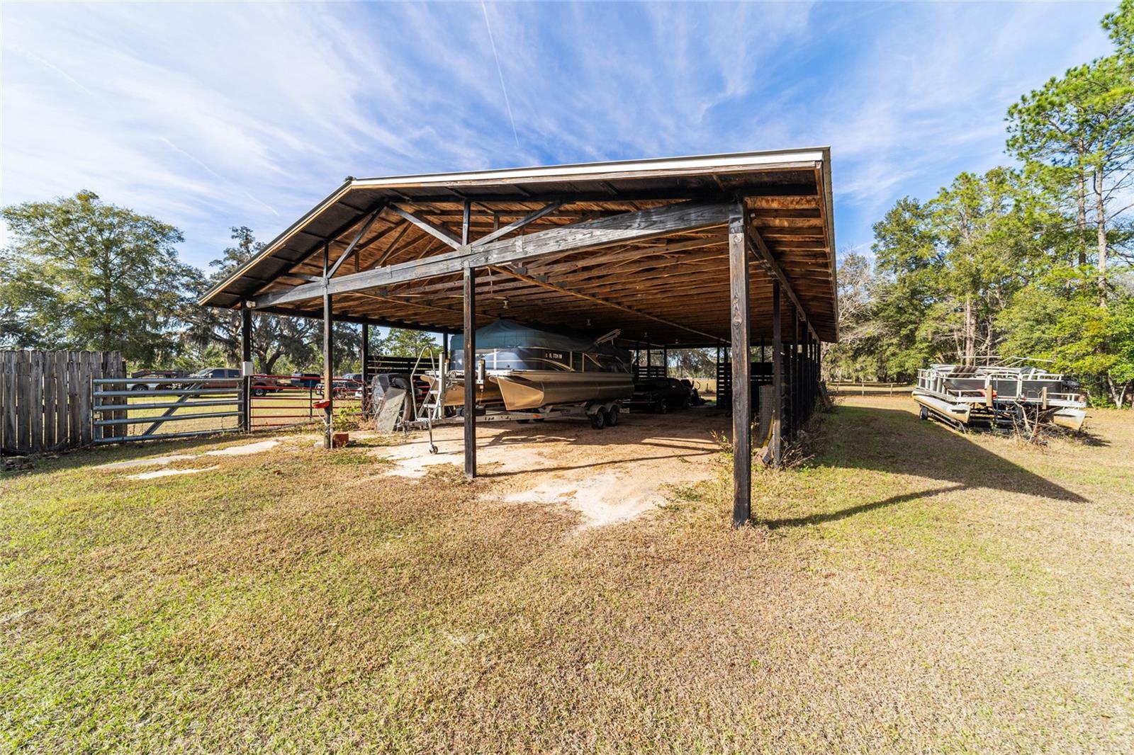 Image 34 of 43 For 12265 Highway 484