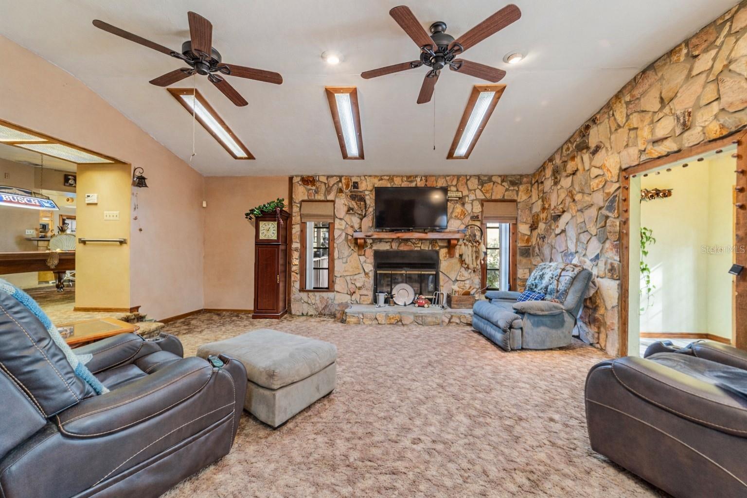 Image 6 of 43 For 12265 Highway 484