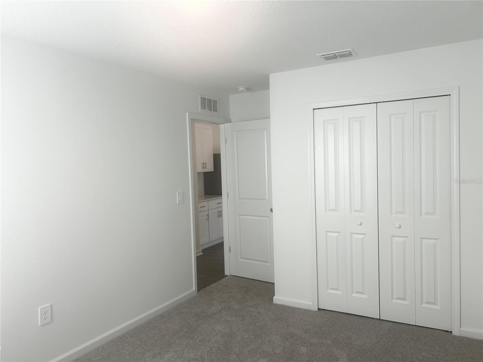 Image 23 of 41 For 8480 41 Circle