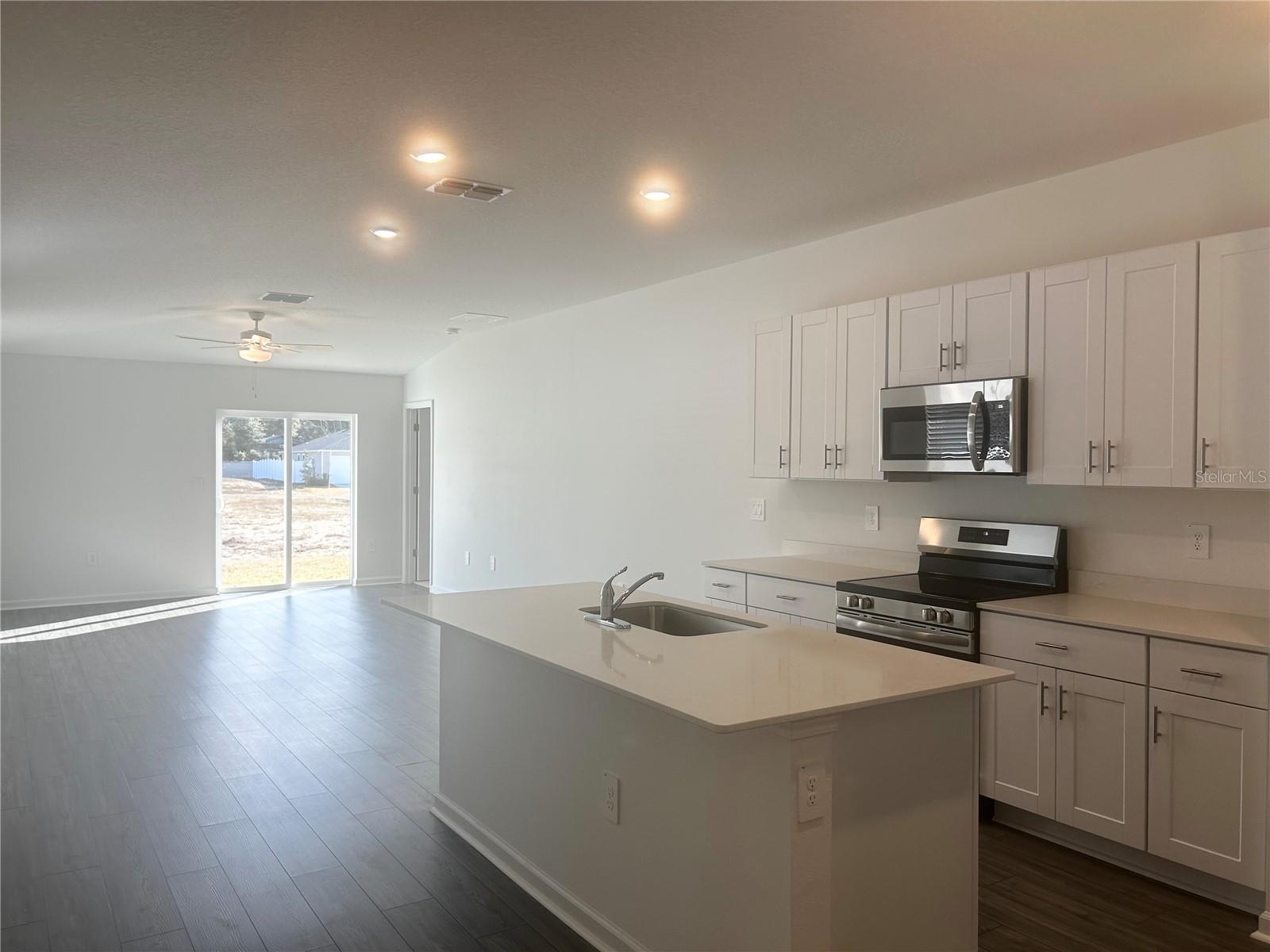 Image 25 of 41 For 8480 41 Circle