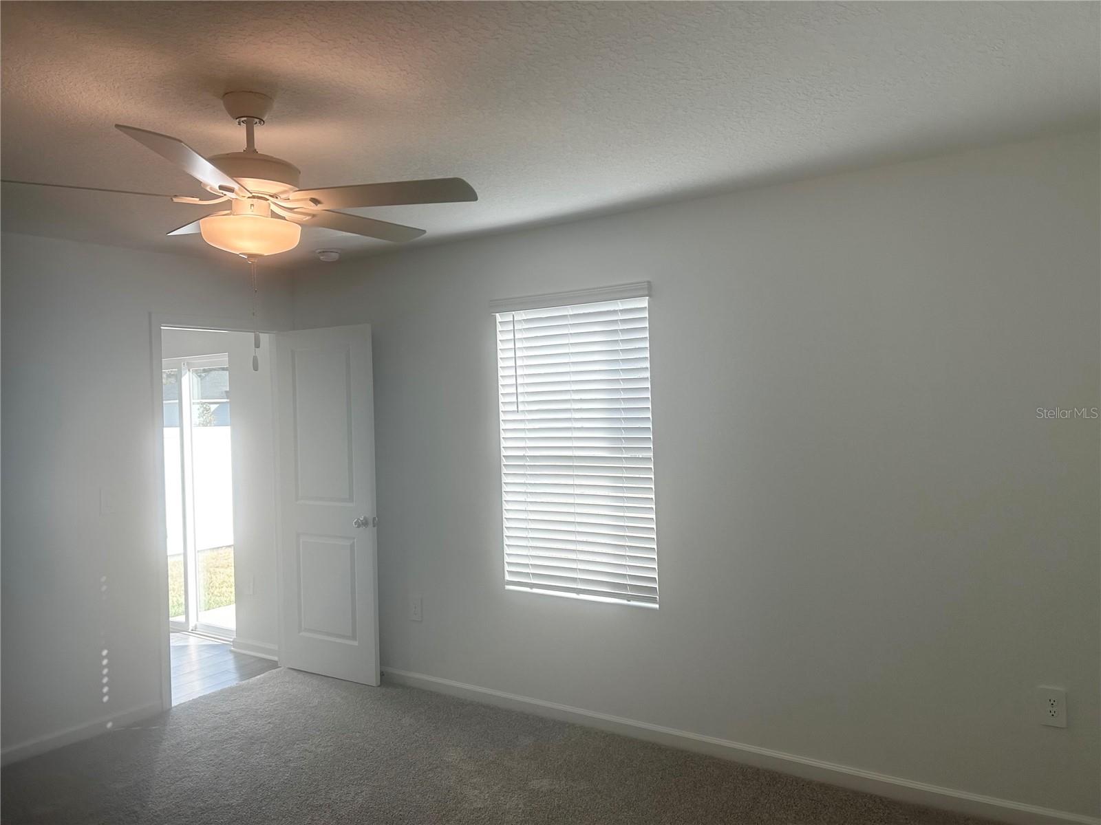 Image 28 of 41 For 8480 41 Circle