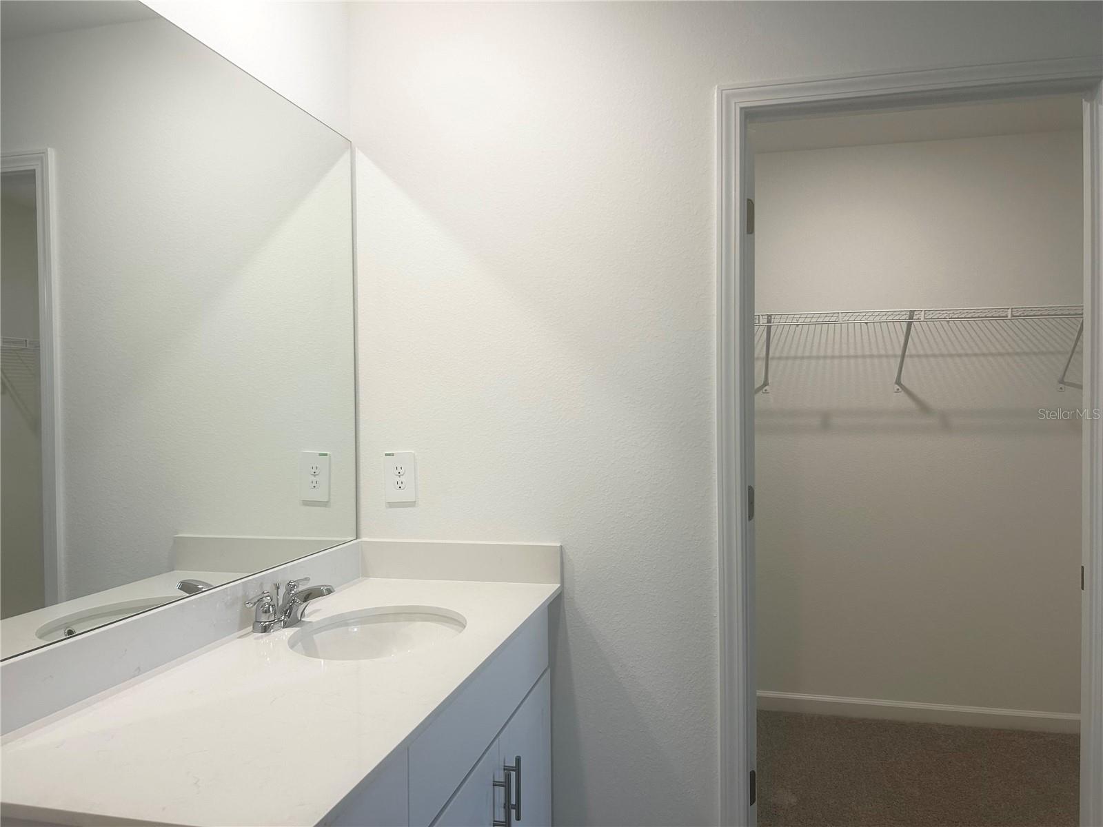 Image 32 of 41 For 8480 41 Circle