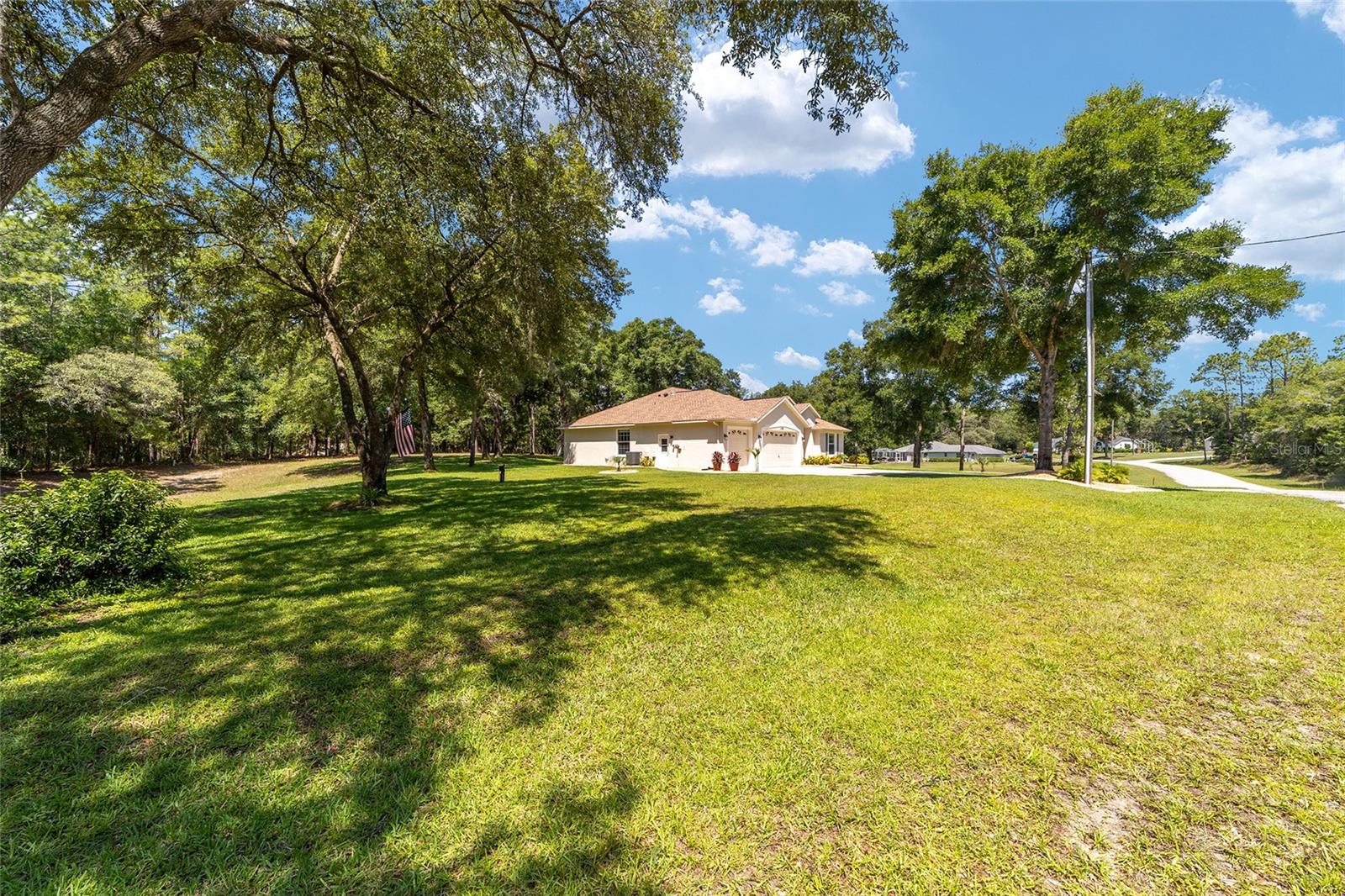 Image 11 of 82 For 10020 202nd Circle