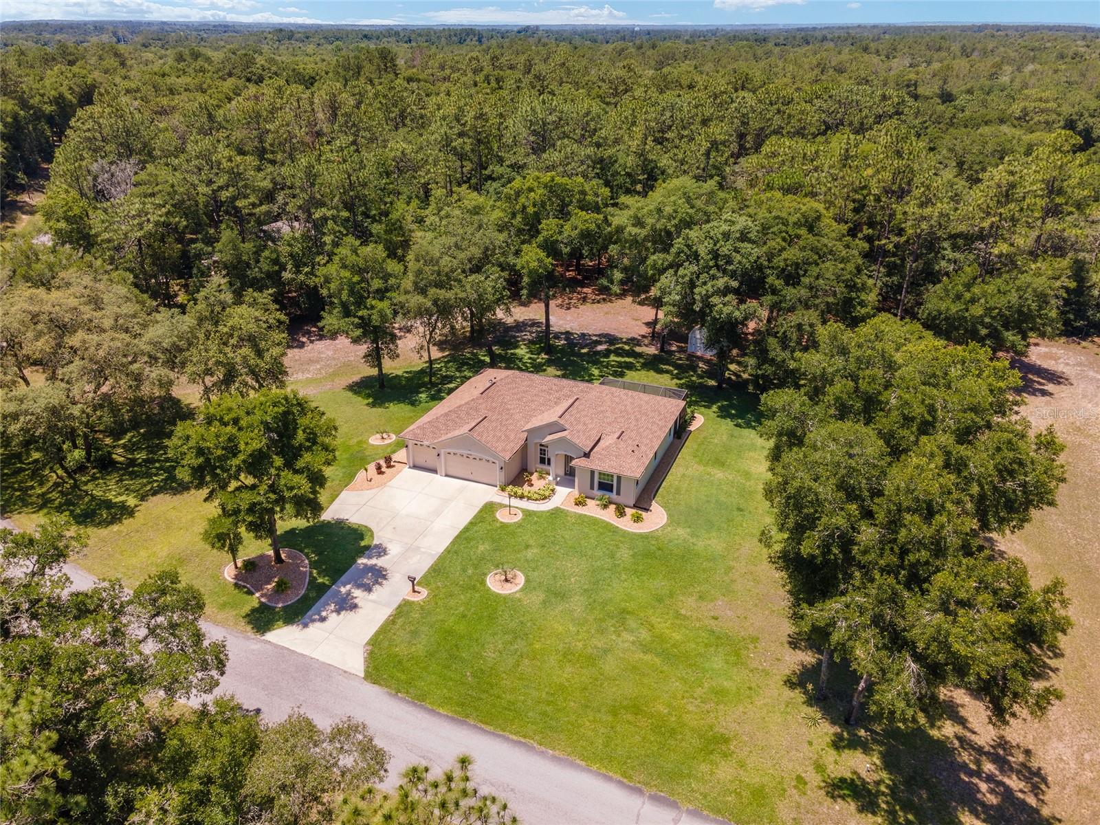 Image 6 of 82 For 10020 202nd Circle