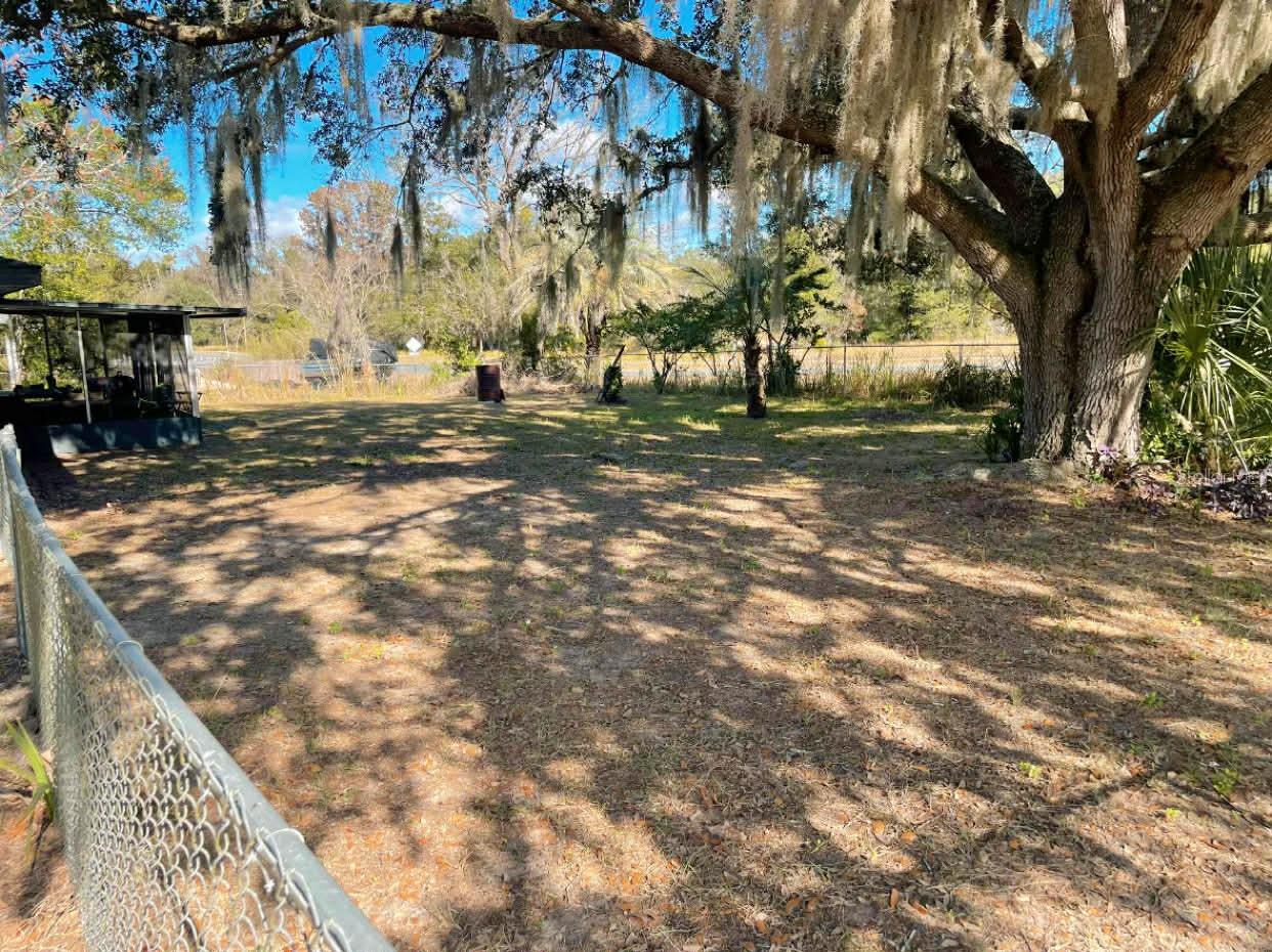 Image 5 of 7 For 9 Emerald Pass