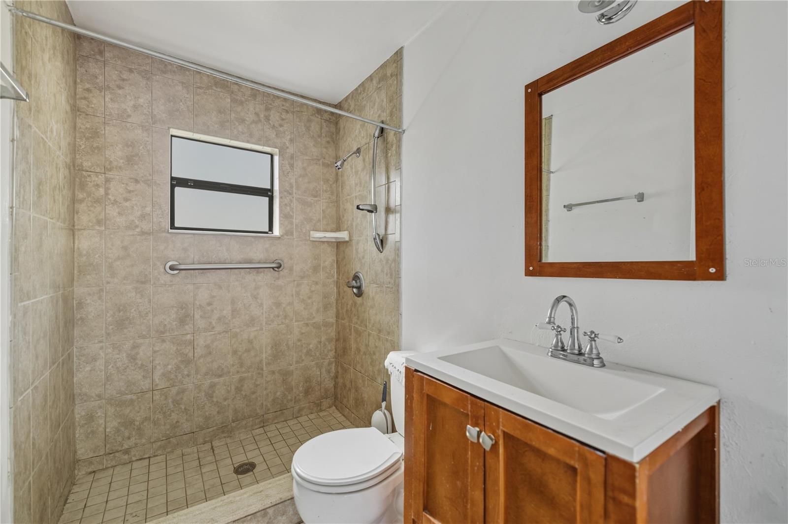 Image 21 of 25 For 1420 22nd Street