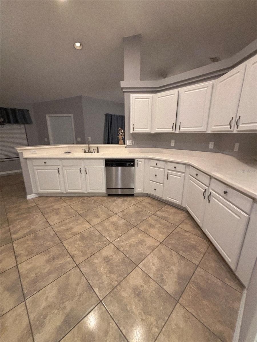 Image 5 of 23 For 4585 48th Lane