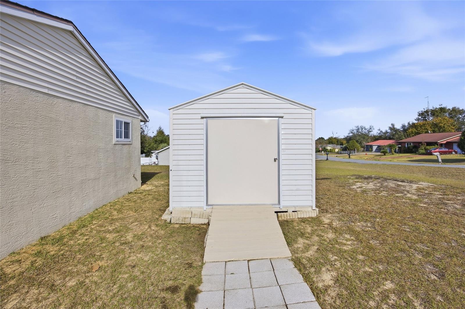 Image 26 of 37 For 510 Palm Lane