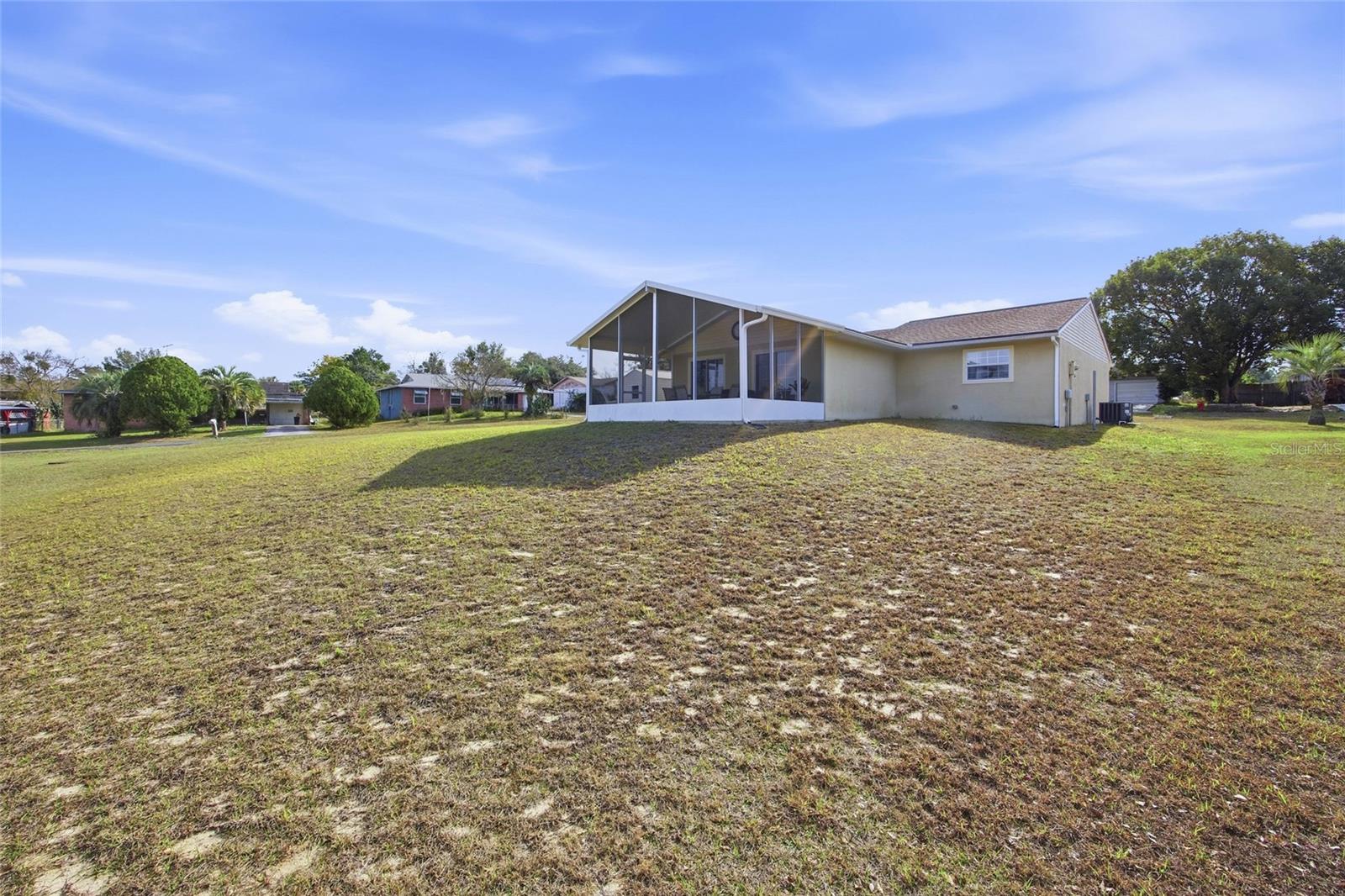 Image 28 of 37 For 510 Palm Lane