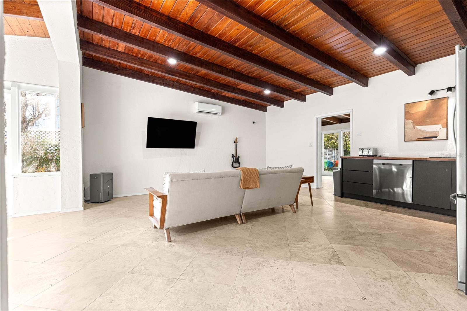 Image 15 of 56 For 8944 White Dogwood Drive