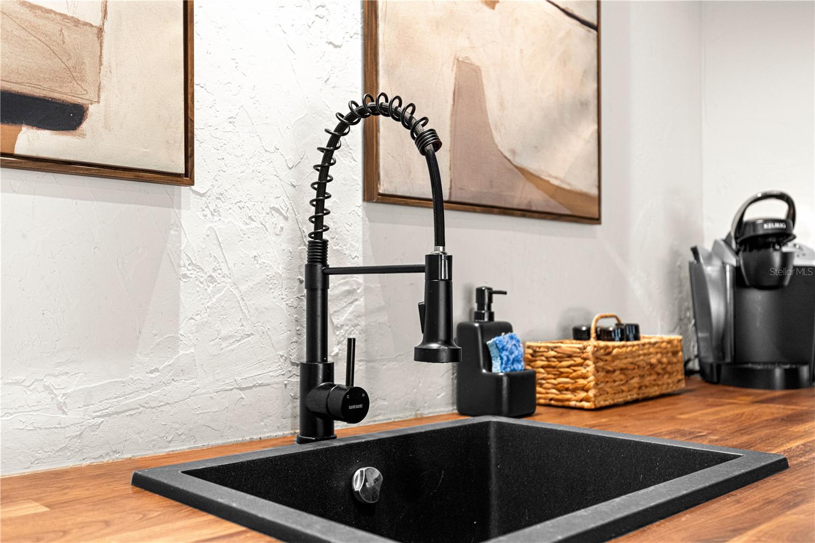 Image 24 of 56 For 8944 White Dogwood Drive