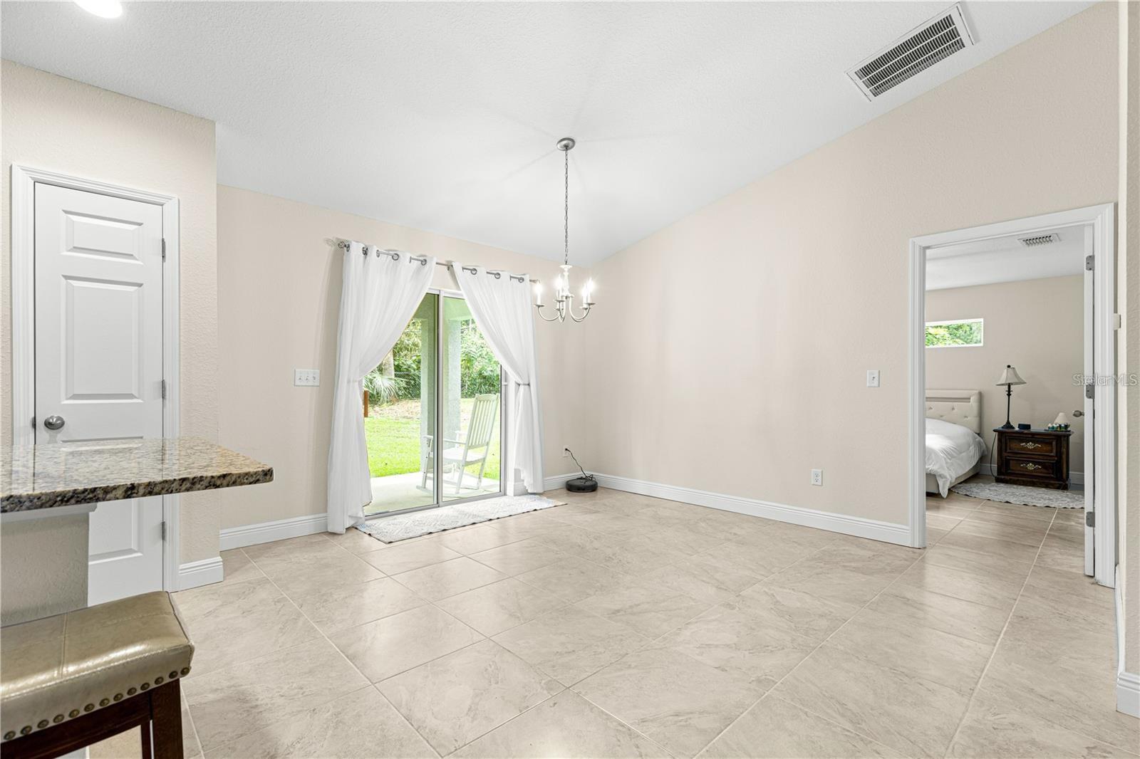 Image 18 of 28 For 854 28th Street