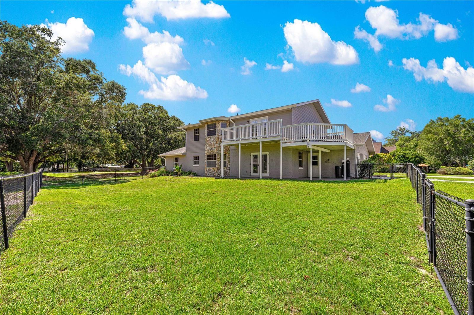 Image 11 of 53 For 15621 103rd Terrace