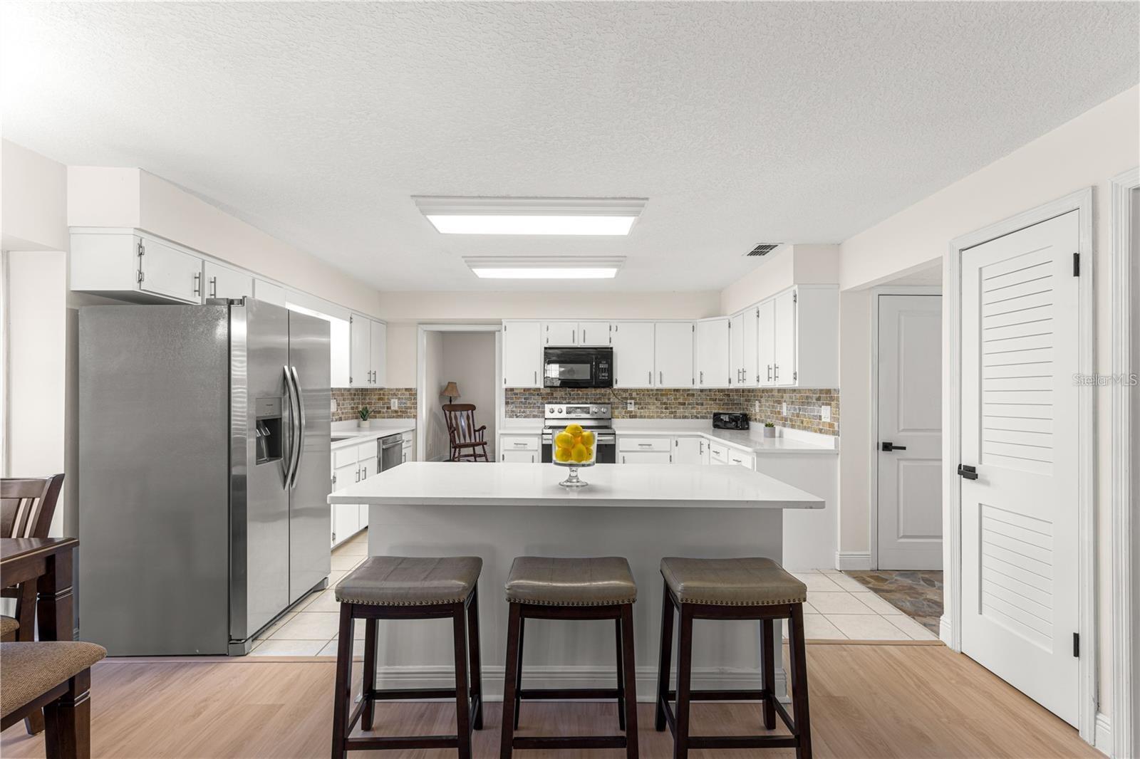 Image 20 of 53 For 15621 103rd Terrace