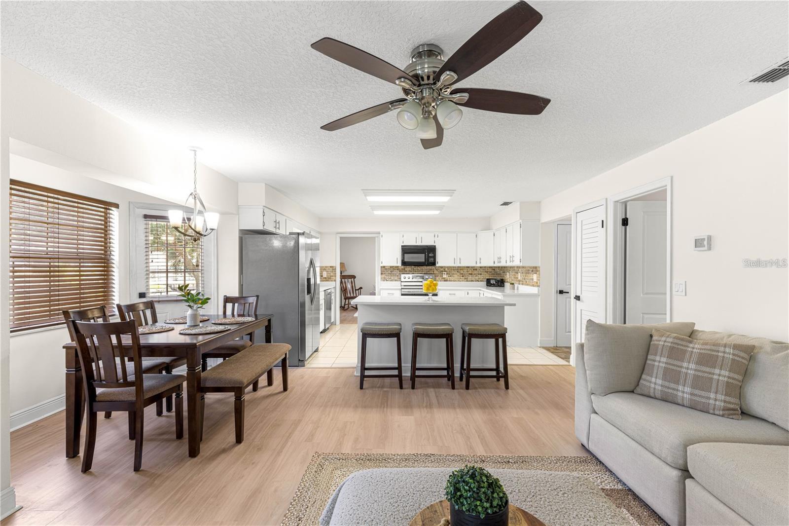 Image 23 of 53 For 15621 103rd Terrace