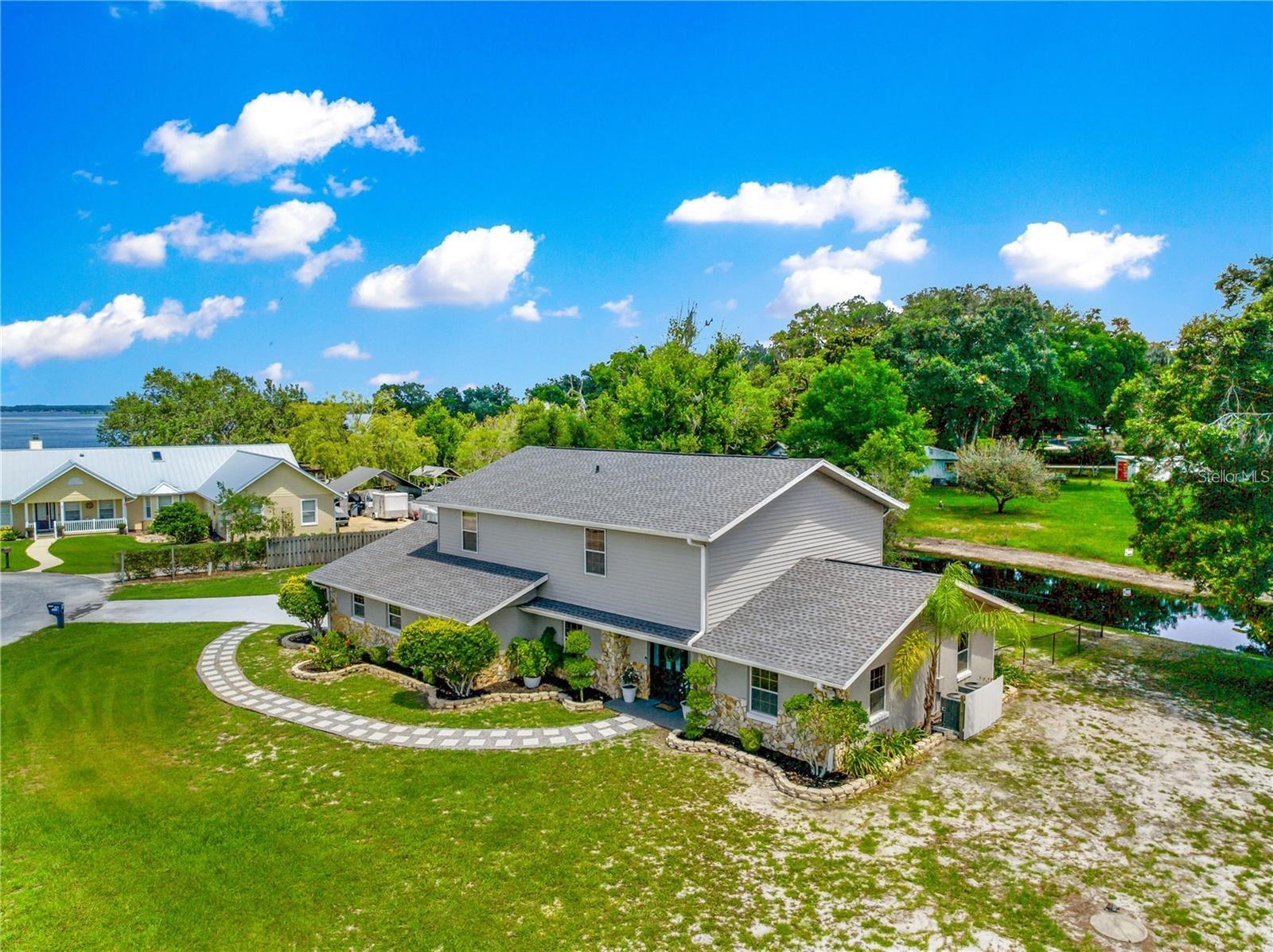 Image 8 of 53 For 15621 103rd Terrace