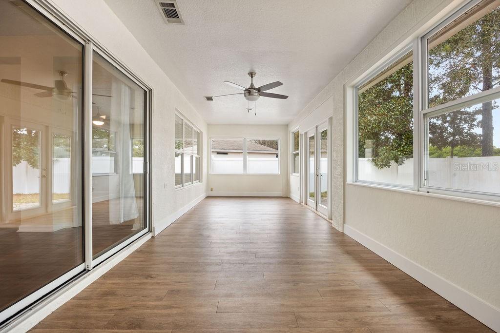 Image 17 of 18 For 5681 39th Street