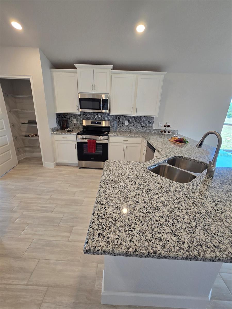 Image 10 of 24 For 1280 Heron Point Drive