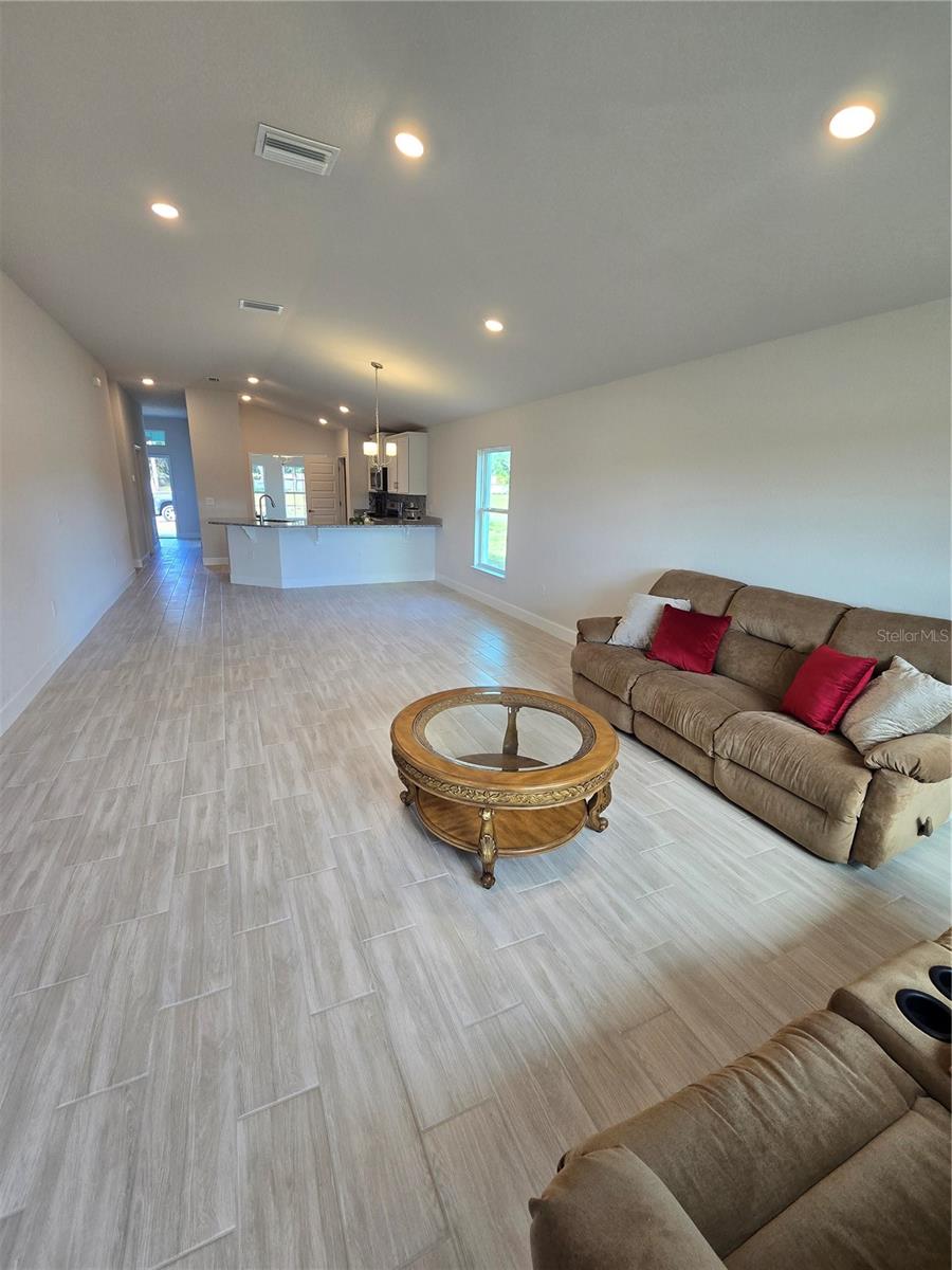 Image 18 of 24 For 1280 Heron Point Drive