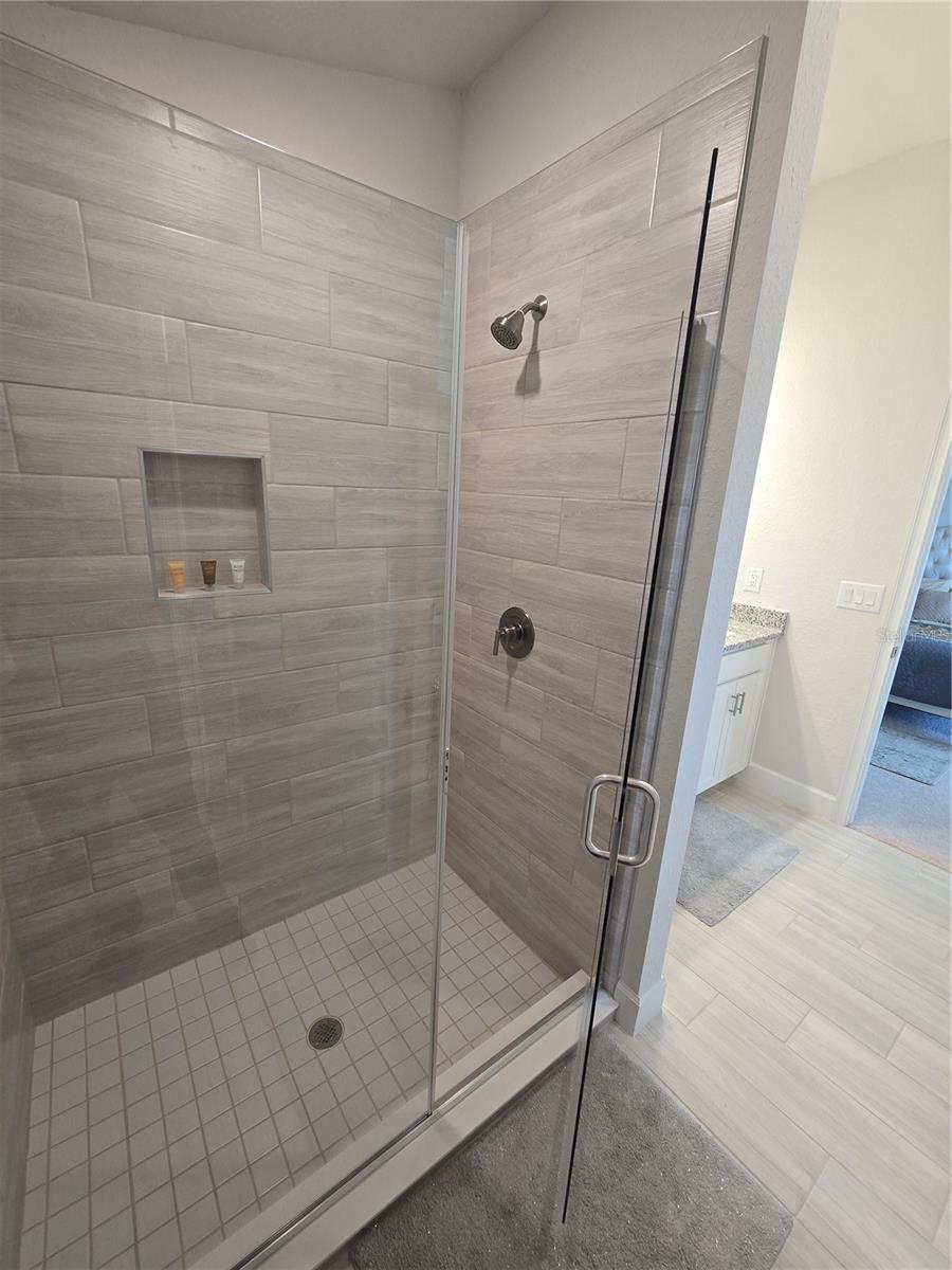 Image 23 of 24 For 1280 Heron Point Drive